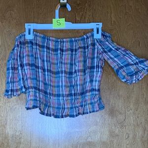 American Eagle off the shoulder crop top
